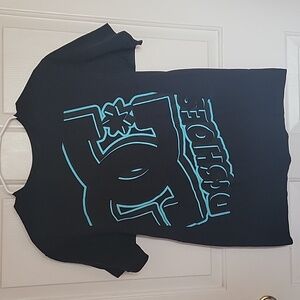 DC SHOES unisex, short sleeved, black tshirt. Medium, never worn.